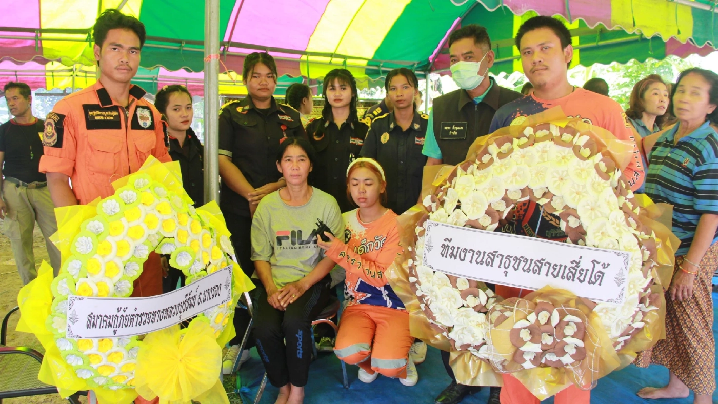 สลด! ด.ญ.วัย 13 สละชีวิตช่วยน้อง 5 ขวบ ลื่นตกฝาย น้องรอดแต่ตัวเองจมดับ