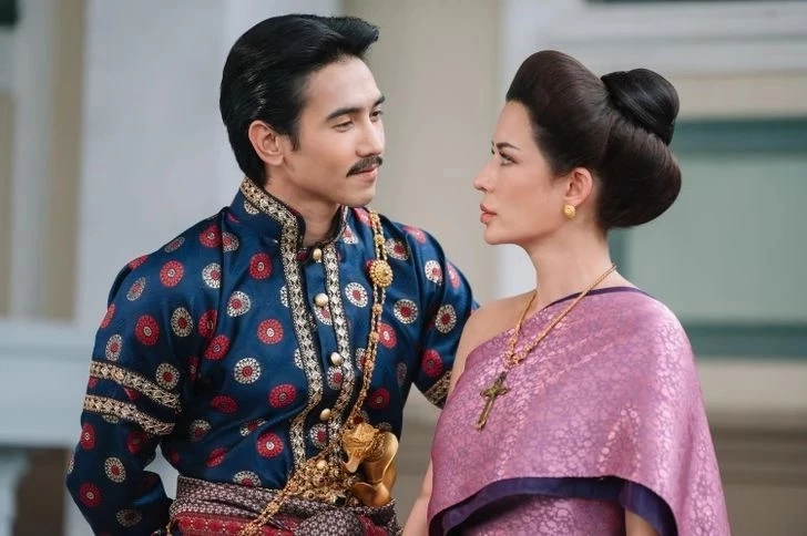 เปิดจดหมายลับ 'ท้าวทองกีบม้า' เผย ทุกความทุกข์ยาก หลัง "ฟอลคอน" เสียชีวิตลง  