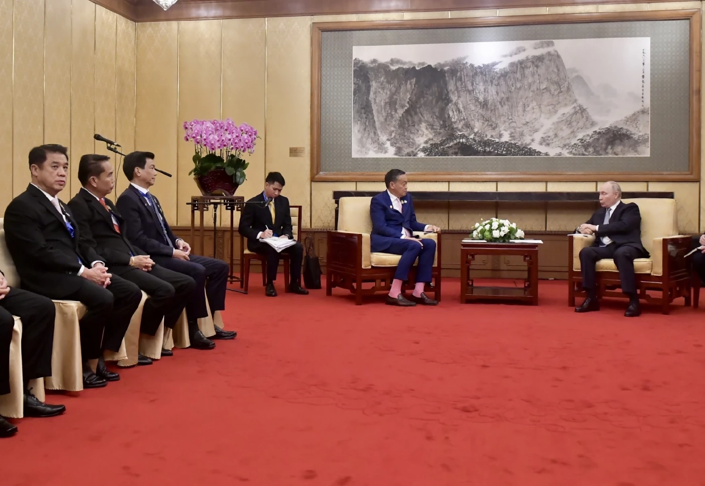 "เศรษฐา" หารือ "ปูติน" ย้ำเจตจำนงร่วมกัน ยกระดับความสัมพันธ์ในทุกมิติ