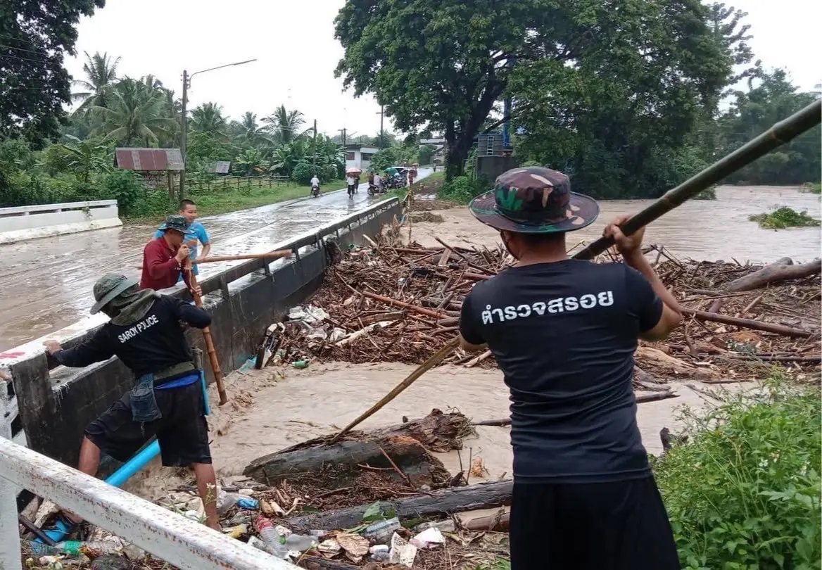 ผบ.ตร.สนองนายกฯเศรษฐา สั่งเร่งบรรเทาภัยน้ำท่วม