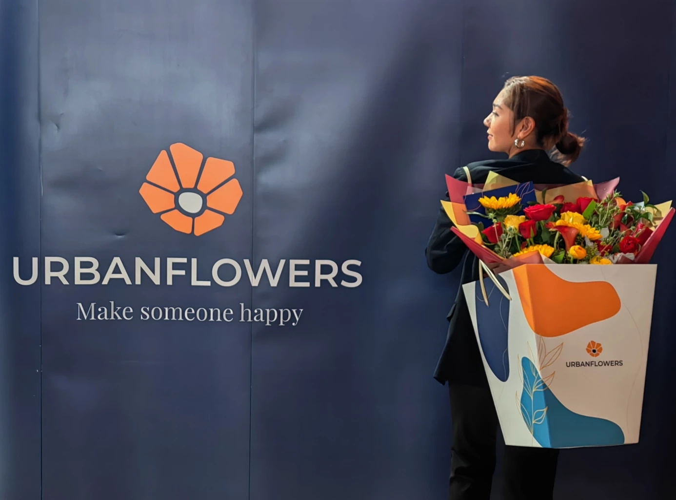 เรียบแต่โก้กับการ "จัดดอกไม้" แฝงกลิ่นอายสแกนดิเนเวียน