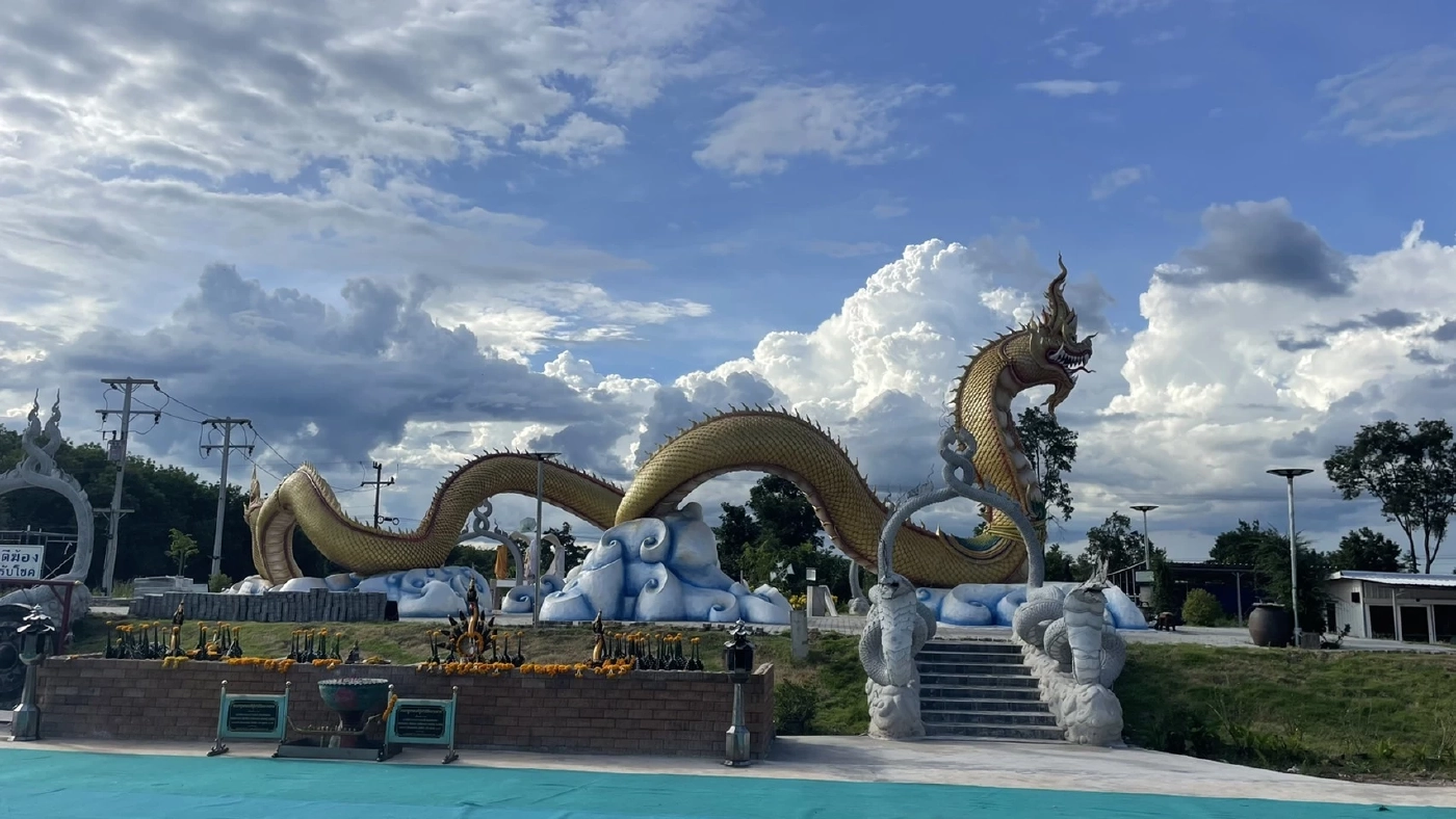 สุดอลังการ เปิดอาณาจักร "ลุงพล" วังพญานาคปู่ปาริจิต มูลค่าหลายล้านบาท