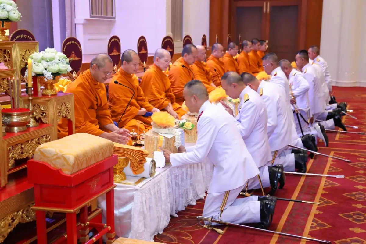"กลาโหม-เหล่าทัพ" จัดกิจกรรม "วันนวมินทรมหาราช" ร่วมน้อมรำลึกในหลวง ร.9