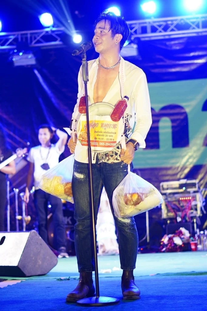 "ก้อง ห้วยไร่" โพสต์ฝากให้คิด! อย่าดูถูกด้อยค่ากับคำว่า"เป็นคนอีสาน"