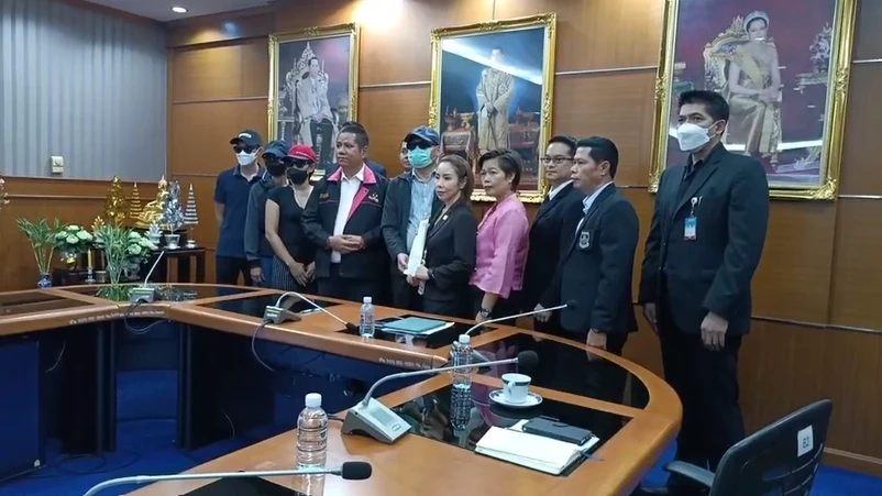 ผู้เสียหายร้อง DSI ถูก ดร.ชื่อดัง หลอกลงทุน Forex เสียหายหลายพันล้าน