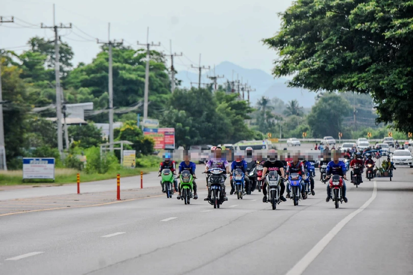 รวมวีรกรรม "แก๊งซิ่งสายบุญ" จัดทริปทำบุญต่างจังหวัด ของแทร่หรือข้ออ้าง ?