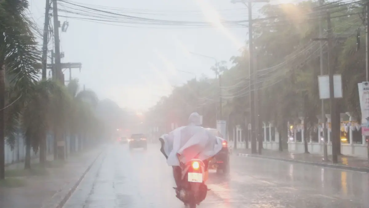 กรมอุตุฯ เตือน ภาคกลาง ตะวันออก กรุงเทพฯและปริมณฑล เจอฝนฟ้าคะนอง ร้อยละ 80 