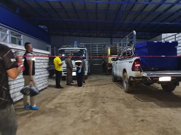 เปิดคลิปนาทีก่อน "เสี่ยห้องเย็น" กระหน่ำยิง จนท. ปศุสัตว์ คาห้องเย็น