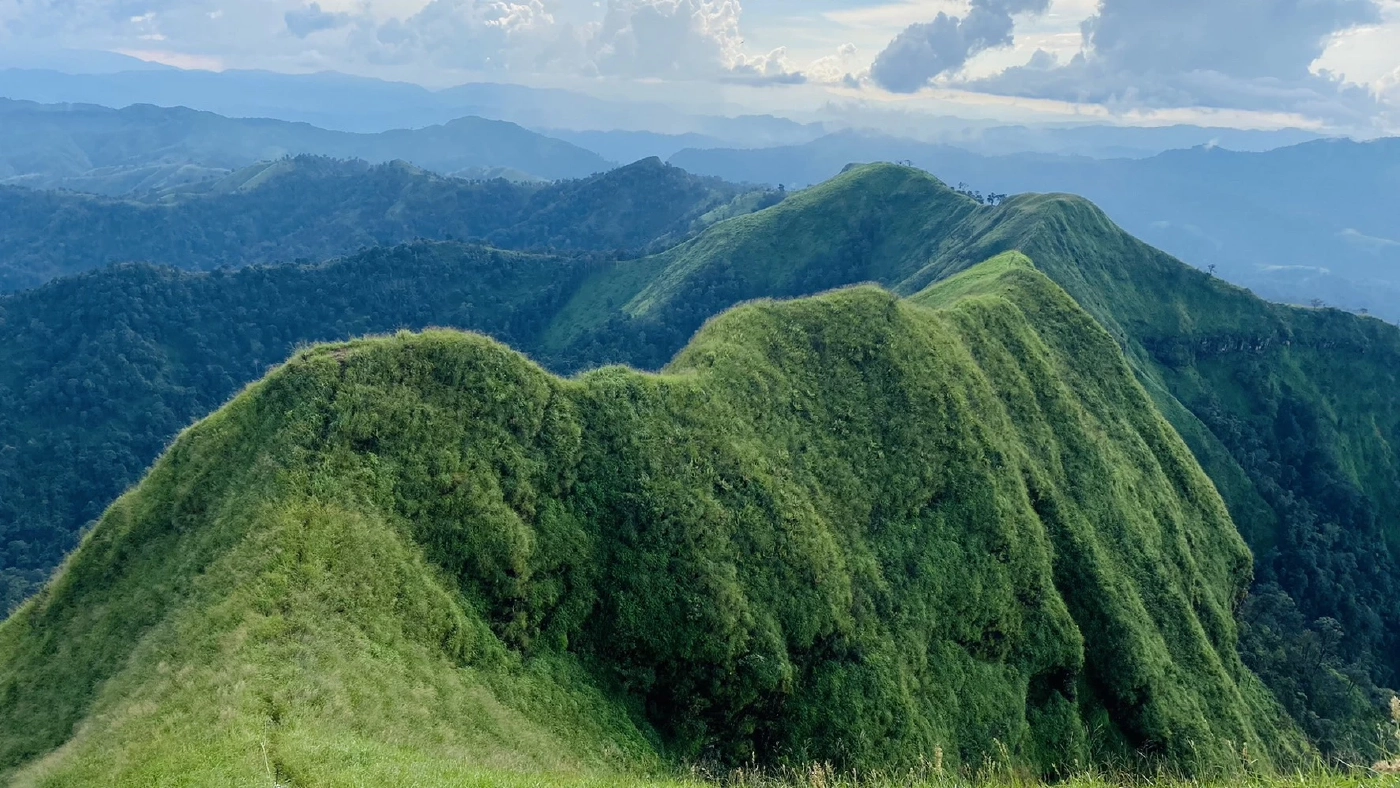 เขาช้างเผือก อุทยานแห่งชาติทองผาภูมิ แหล่งท่องเที่ยวชื่อดัง