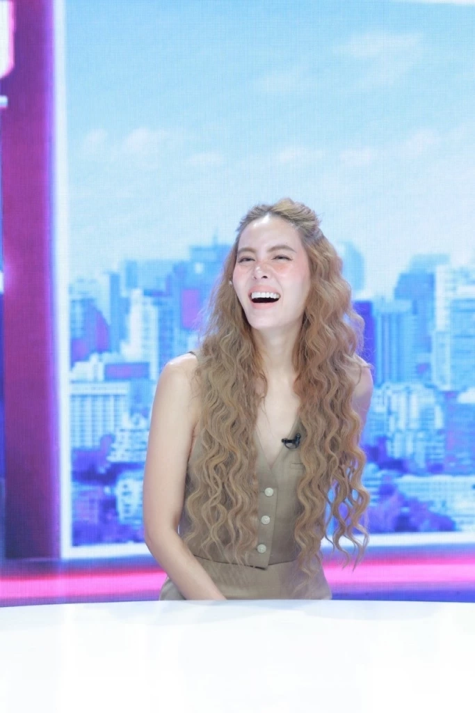 เม้าท์เรื่องลับแก๊งนางฟ้า "เจนี่" เผยนาทีเพื่อนรักกอดคอร้องไห้ยกกลุ่ม