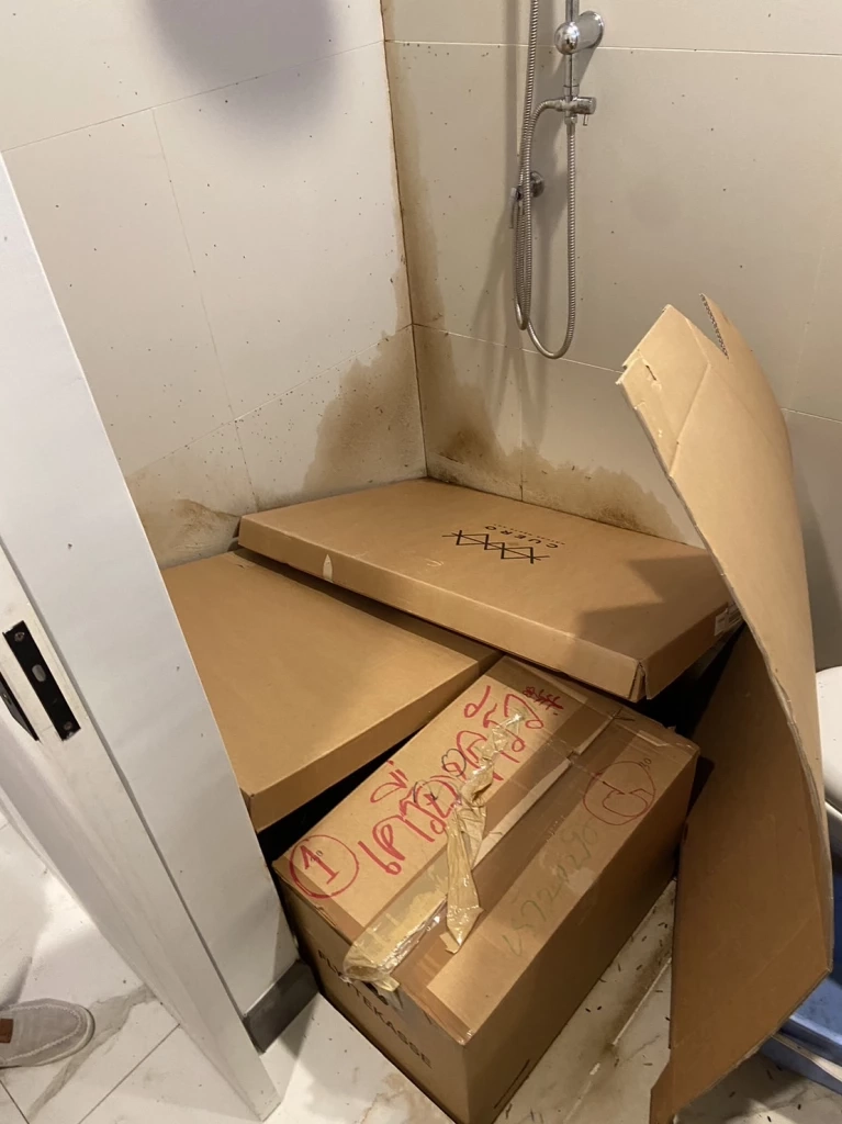 “อดีตเอกอัครราชทูต” เสียชีวิต ในห้องน้ำบ้านหรู ซ.วิภาวดี 20