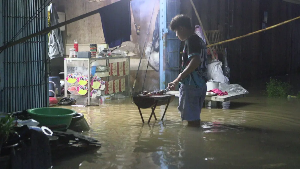 ชาวบ้านเทศบาลทับคล้ออ่วม ถูกน้ำท่วมรอบที่ 3 ของปี ครั้งนี้หนักสุด