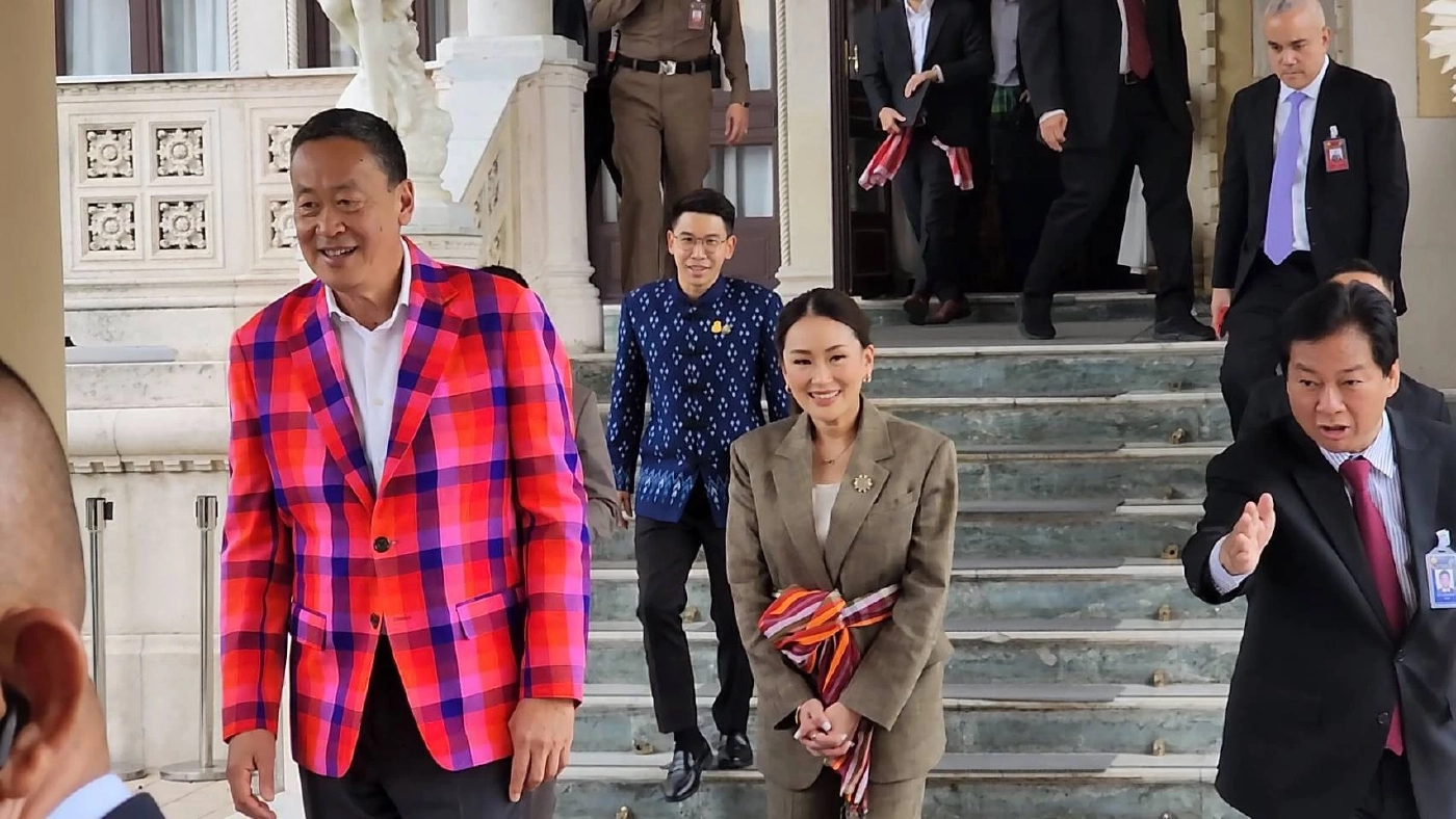 เศรษฐา ใส่สูทผ้าขาวม้าสีสด เคียงคู่ "อุ๊งอิ๊งค์" ถก คกก.ซอฟต์พาวเวอร์ นัดแรก