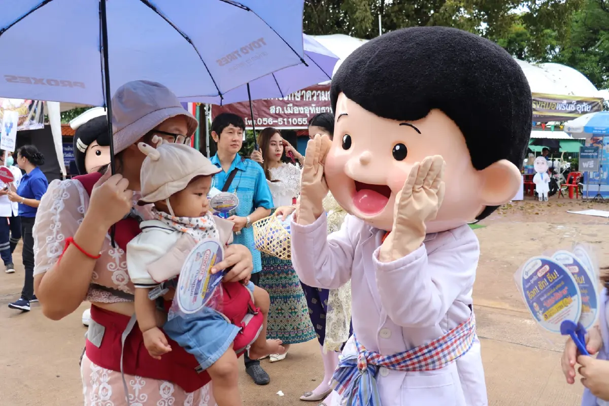 รพ.พริ้นซ์ อุทัยธานี ร่วมดูแลสุขภาพชาวอุทัยธานี หนุนงานตักบาตรเทโว