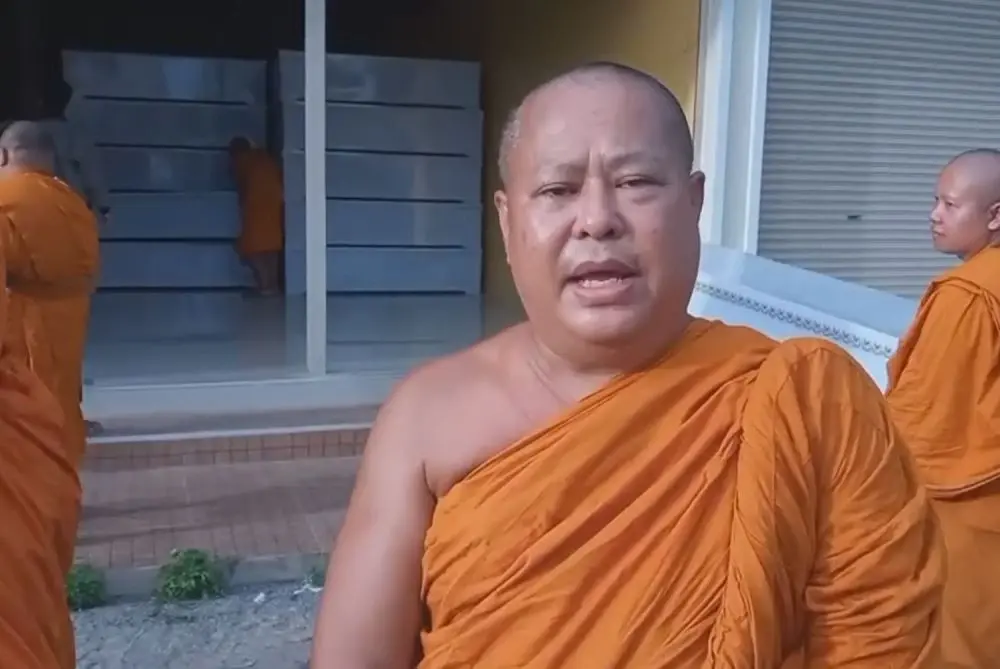 คณะสงฆ์วัดป่าเลไลยก์ฯ-ผู้ใจบุญ บริจาคโลงศพ 150 โลง เป็นสะพานบุญส่งต่อผู้ยากไร้