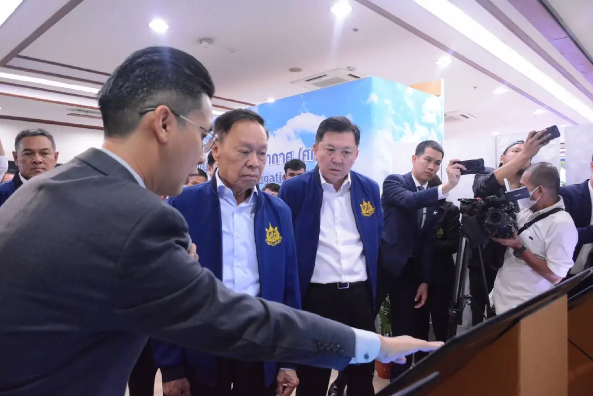 “รมว.ทรัพย์ฯ” เร่งยกระดับศูนย์ PM2.5 เน้นเตือนภัยล่วงหน้า