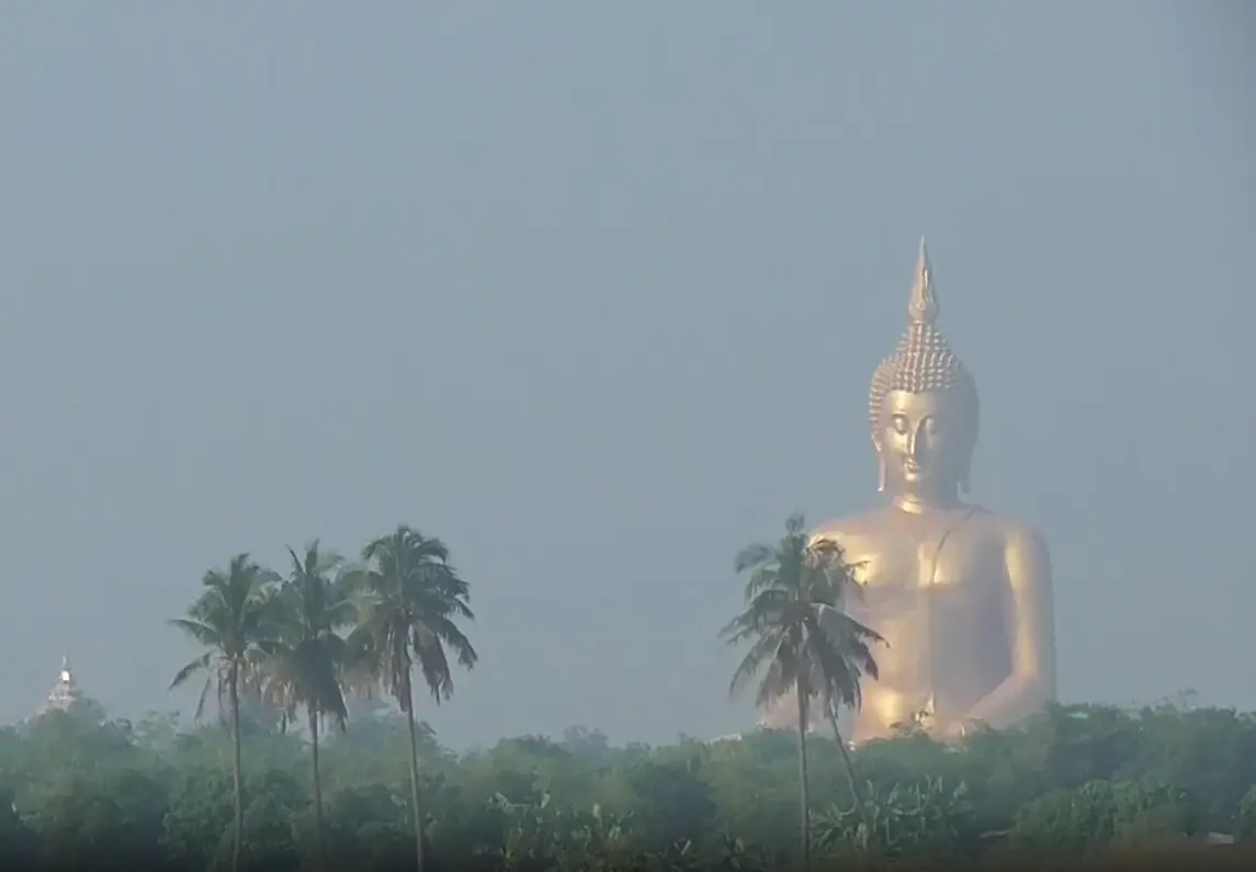 อ่างทอง ค่าฝุ่นพิษ PM 2.5 พุ่ง อยู่โซนอันตราย