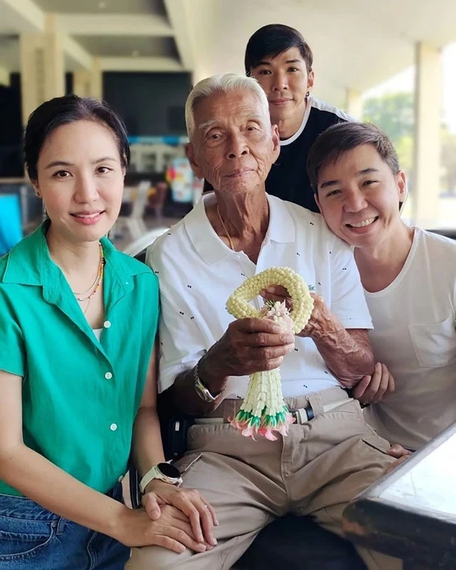 อัปเดตอาการศิลปินแห่งชาติ "ฉลอง ภักดีวิจิตร" วัย 93 ป่วยติดเชื้อทางปอด