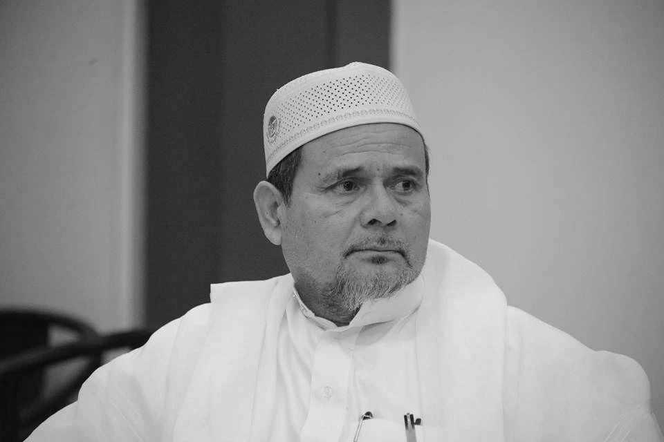 "อาศิส พิทักษ์คุมพล" จุฬาราชมนตรี คนที่ 18 จาก สว. สู่ประมุขไทยมุสลิม