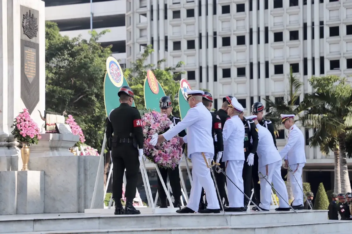 "กองทัพบก" จัดงานน้อมรำลึกครบรอบ 113 ปี วันคล้ายวันสวรรคต รัชกาลที่ 5