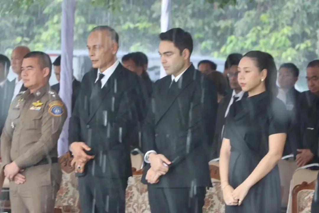 ส่องโพสต์สุดซึ้ง "เจเศรษฐ์" หลานชาย "ชาดา" พร้อมแคปชั่นโดนใจในวันที่ฝนตก