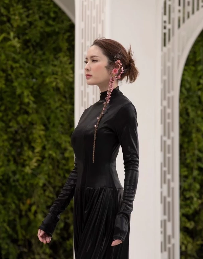 "แอฟ ทักษอร" สุดเศร้า สูญเสีย "คุณพ่ออนุสสอนน์" จากไปด้วยโรคมะเร็ง