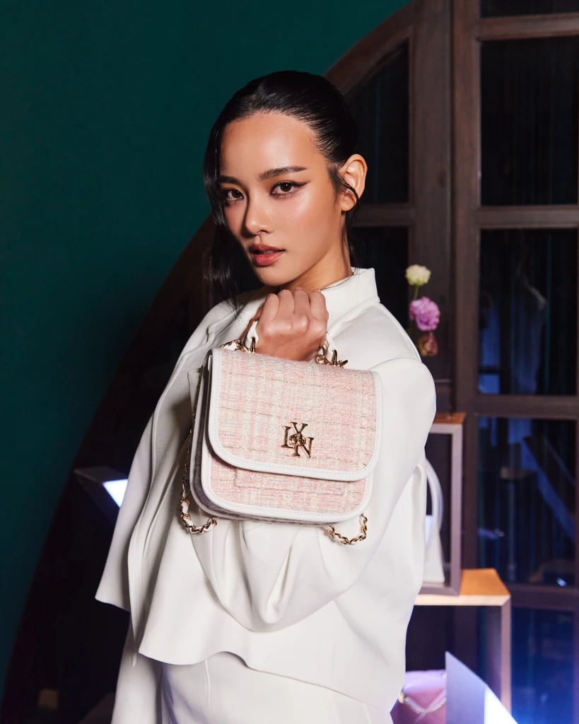 LYN “GLAMOUR NIGHT” เผยลุคแฟชั่นหรูและมีเสน่ห์จาก 10 นักแสดงสาว