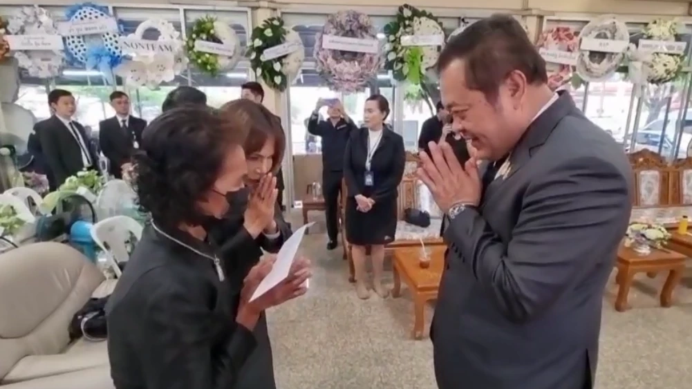 รมว.ยุติธรรม เป็นประธานเผาร่าง "น้องหนุงหนิง" ส่งไปสู่ภพที่ดีคร้ังสุดท้าย