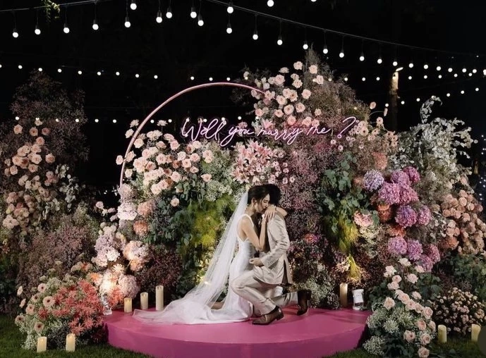 โมเมนต์หวาน "เมย์ พิชญ์นาฏ" สุดซึ้ง "ไฮโซบิ๊ก" จัดใหญ่เซอร์ไพรส์ขอแต่งงาน