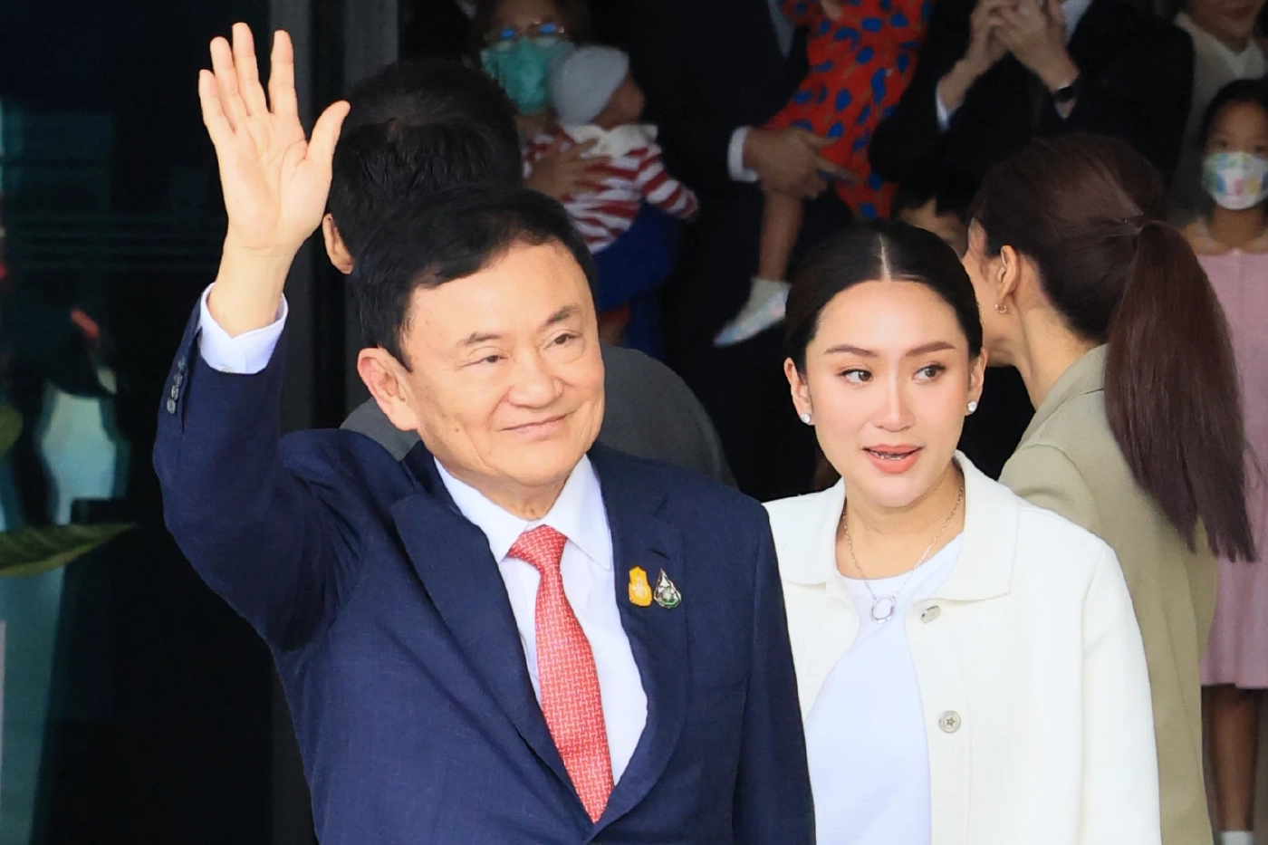 'อุ๊งอิ๊งค์' จากเด็กฝึกงานร้านแมคฯ สู่ว่าที่นายหญิงเพื่อไทย