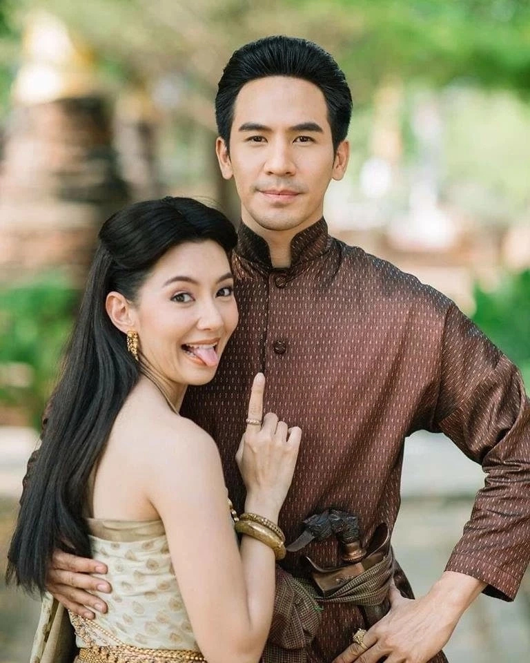ส่องค่าตัวพระเอกดัง "โป๊ป ธนวรรธน์" หลังรับ 3 บทบาทในละครพรหมลิขิต