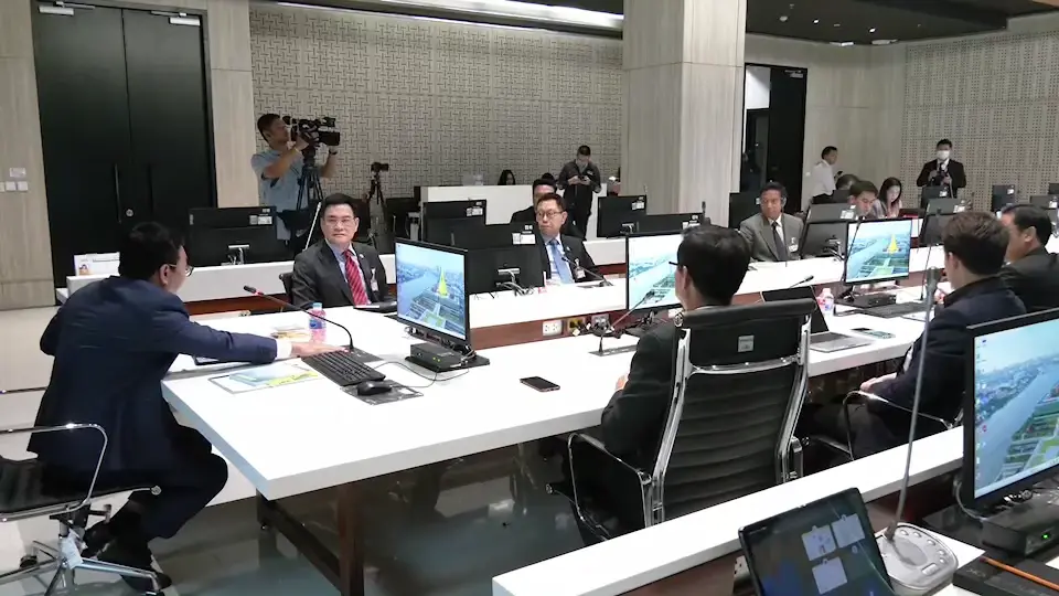 ประชุมร่วมฝ่ายค้านนัดแรก