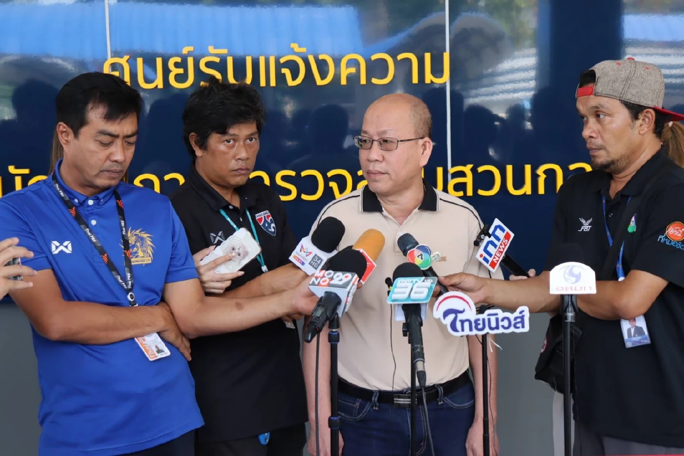 อัจฉริยะเย้ย BigSurpriseทนายอนันต์ชัย ลีลาจ่อหน้าแตก ไม่คุ้มค่าตัว 10 ล้าน