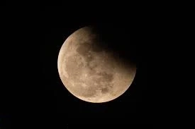 ตั้งตารอ! NARIT ชวนชมจันทรุปราคาบางส่วน เช้ามืดวันออกพรรษา 29 ต.ค.นี้ เจอกัน