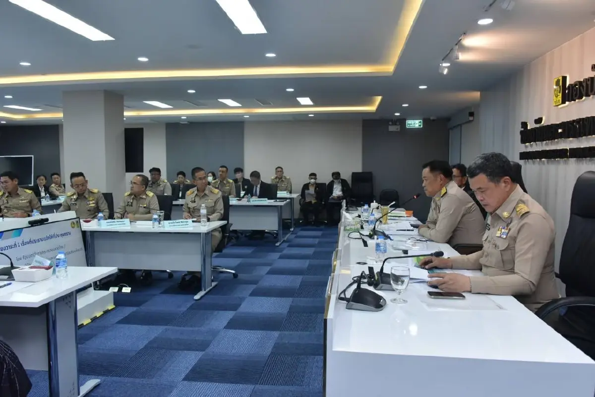 อนุทิน ถกผู้ว่าฯทั่วประเทศ ติดตามอุทกภัย สั่งช่วยเหลือปชช.เต็มความสามารถ