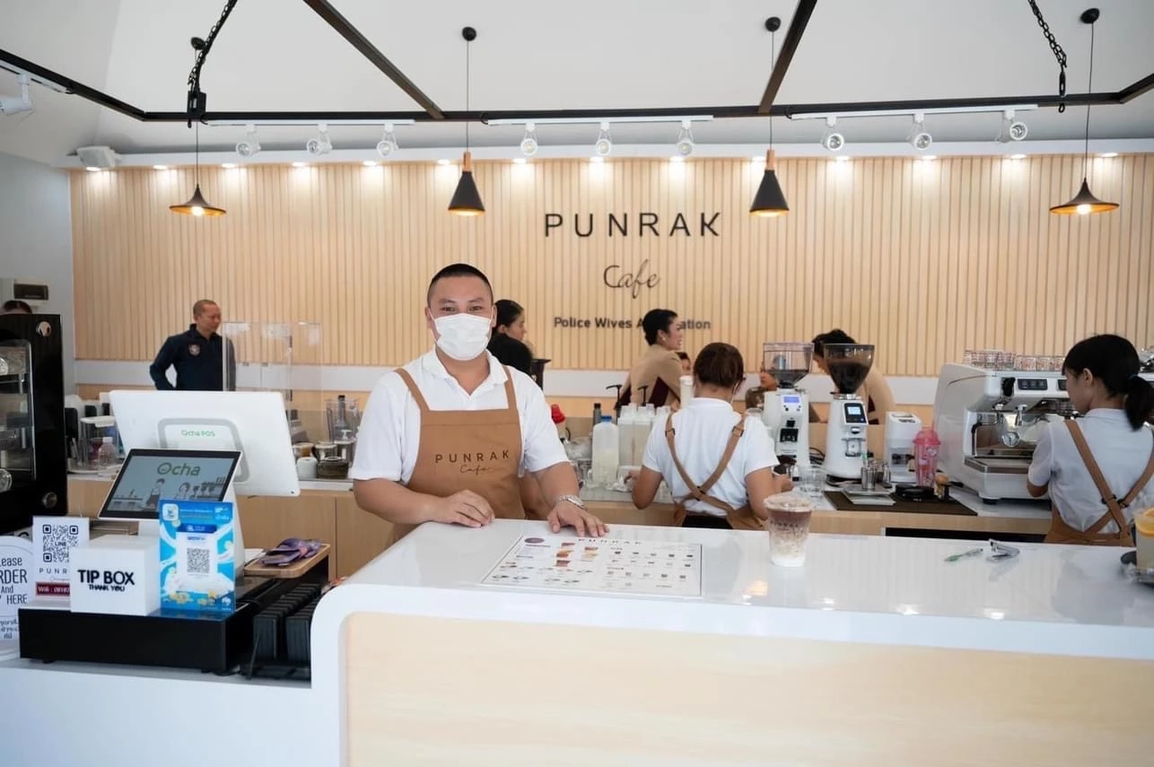 "คุณกุ๊กไก่" ประเดิมภารกิจ "นายก ส.แม่บ้านตำรวจ" เยี่ยมปันรักษ์ เจียงฮาย