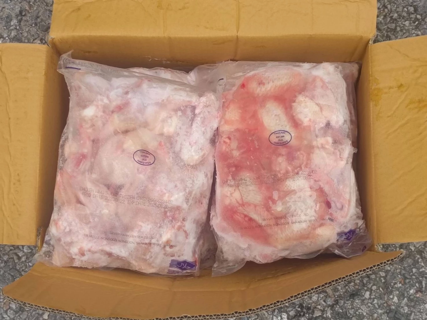 ตร.ทางหลวง ยึดปีกไก่ 27 ตัน ปลอมเครื่องหมายฮาลาล