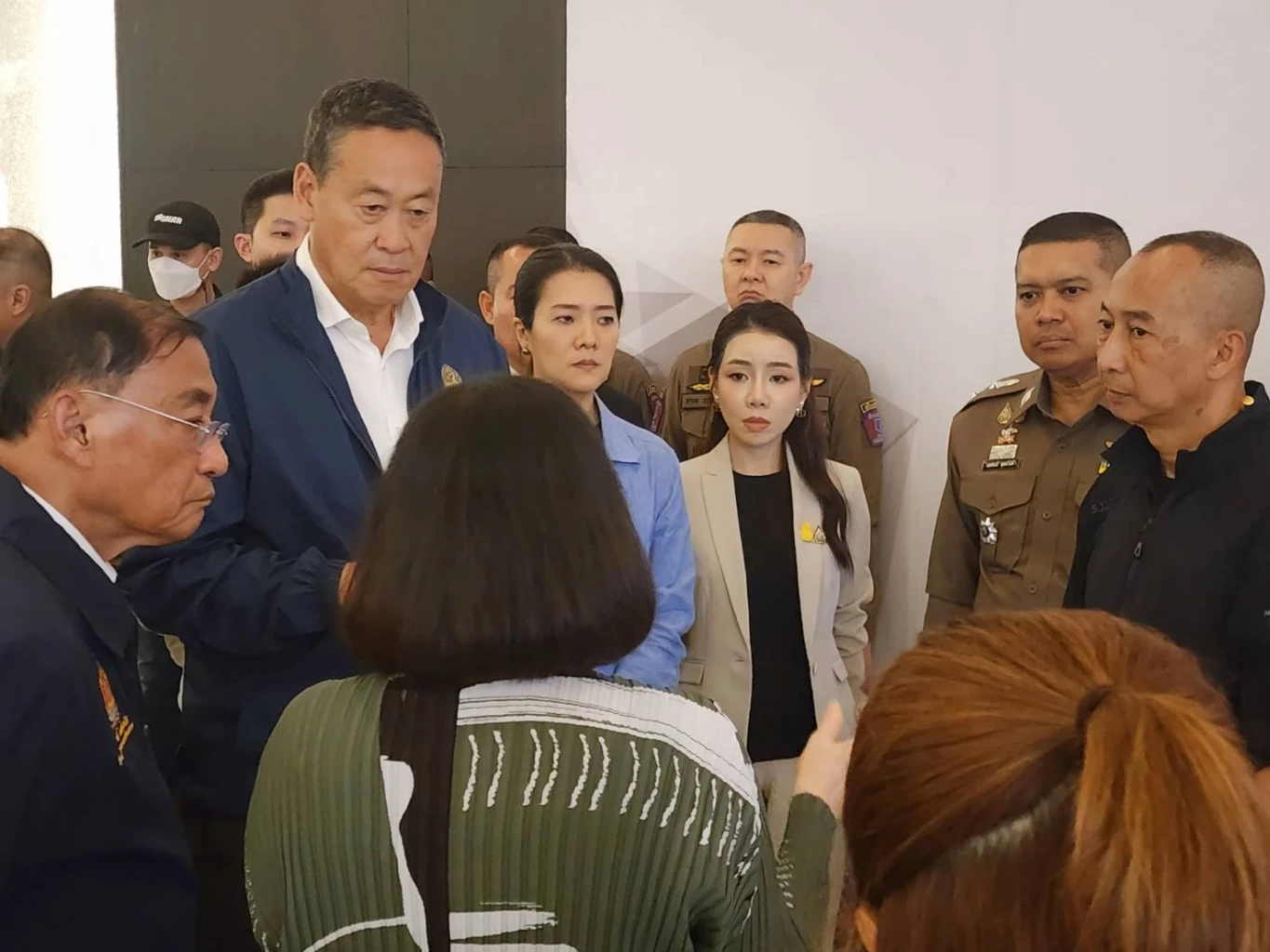 เปิดไทม์ไลน์ เหตุ "กราดยิง" กลางห้างดัง จนมีผู้เสียชีวิต 2 ราย บาดเจ็บ 5 คน