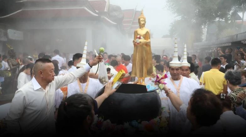 วันออกพรรษา 2566 ชวนรู้จักประวัติ พร้อมพิกัดงานบุญ เสริมสิริมงคลให้กับชีวิต