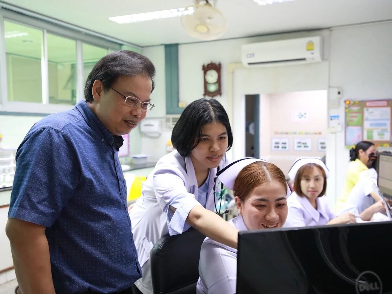 รู้จัก "นพ.สุขเกษม" บุคคลต้นแบบ แพทย์ผู้เสียสละจนนาทีสุดท้ายของชีวิต 
