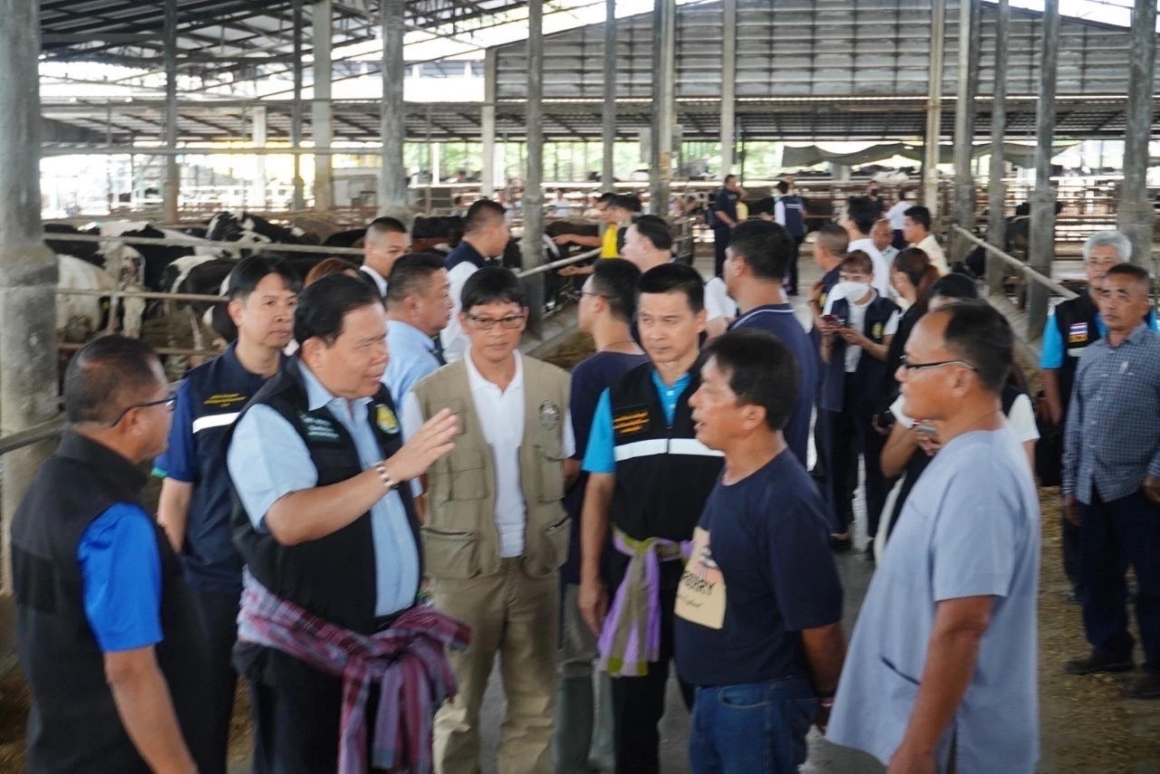 รมช.ไชยา สั่ง อ.ส.ค.พลิกโฉมยกระดับธุรกิจเพิ่มผลกำไร วางเป้าไกลเข้าตลท.