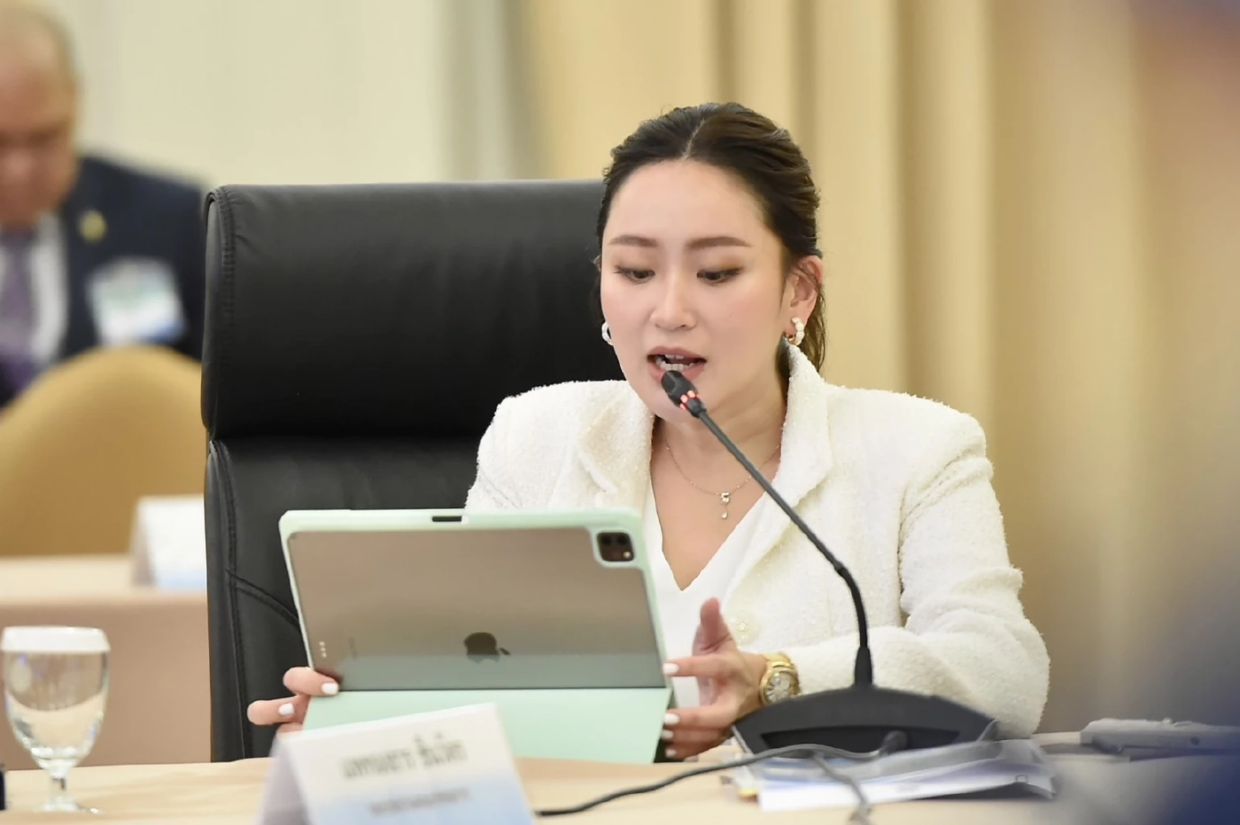 "แพทองธาร" โว ยกระดับ 30 บาทพลัส ใช้บัตรประชาชนใบเดียวรักษาได้ทุกที่