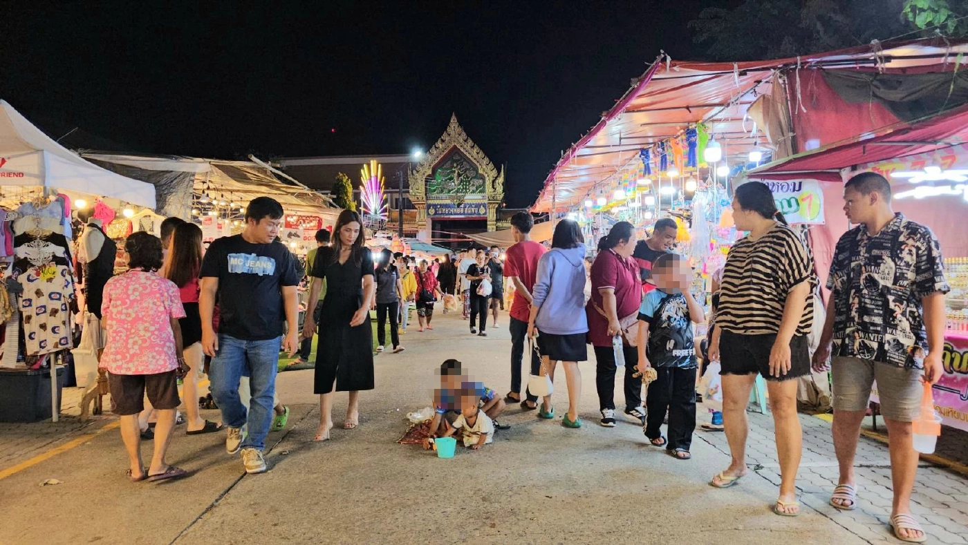 ชาวบ้านสุดทน แจ้งจับแก๊งขอทาน นั่งขอเงิน เกลื่อนงานวัดหลวงพ่ออี๋