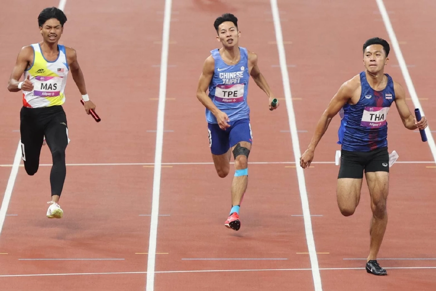 สรุปผลเอเชียนเกมส์ 3 ต.ค. ไทยเก็บ 4 เงิน 3 ทองแดง, "4x100 ม." ทีมหญิงรองแชมป์ ทีมชายเข้าที่ 4