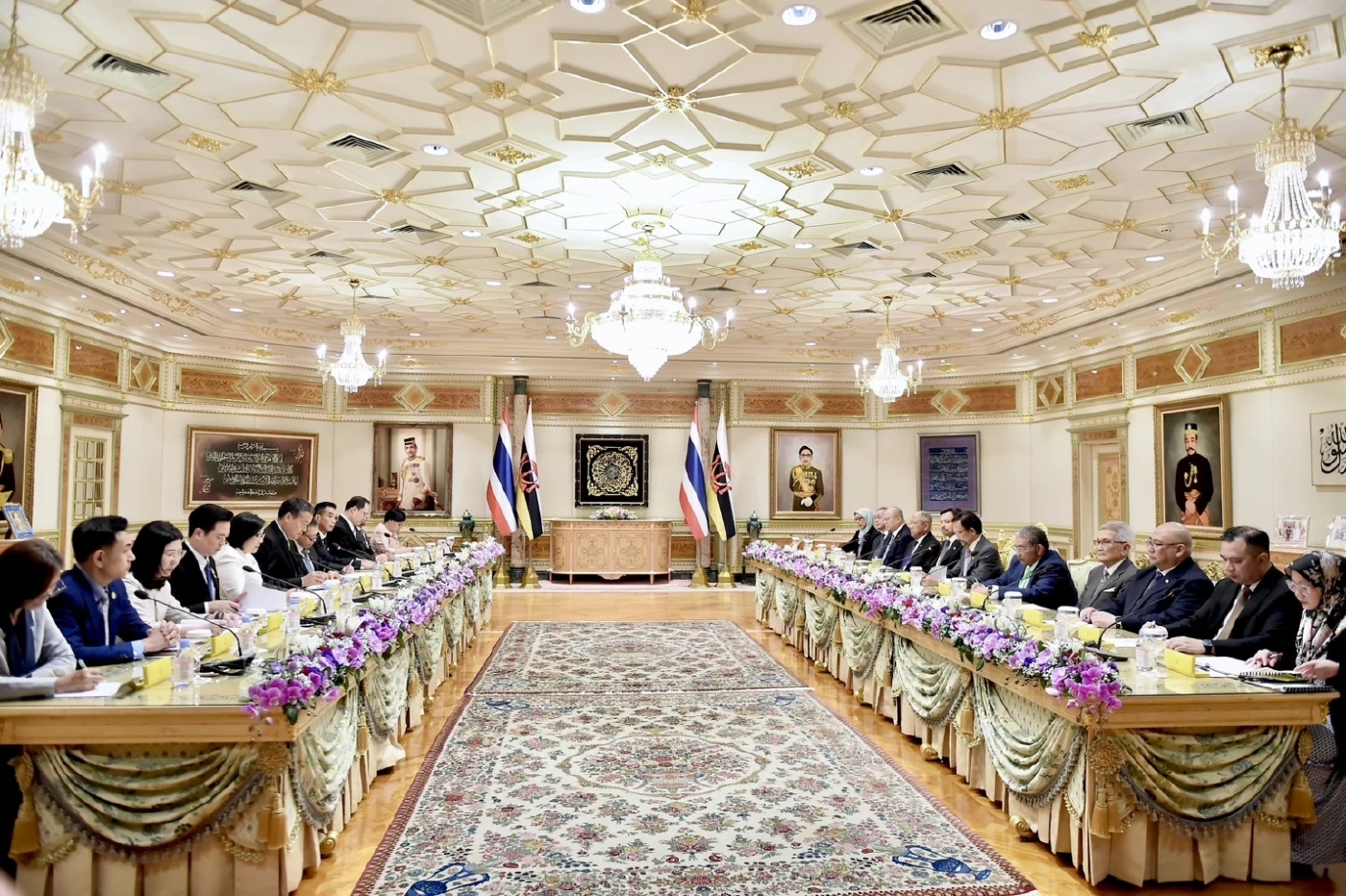 "นายกฯ" เข้าเฝ้า สมเด็จพระราชาธิบดี แห่งบรูไนฯ ย้ำมิตรภาพยาวนานกว่า 39 ปี