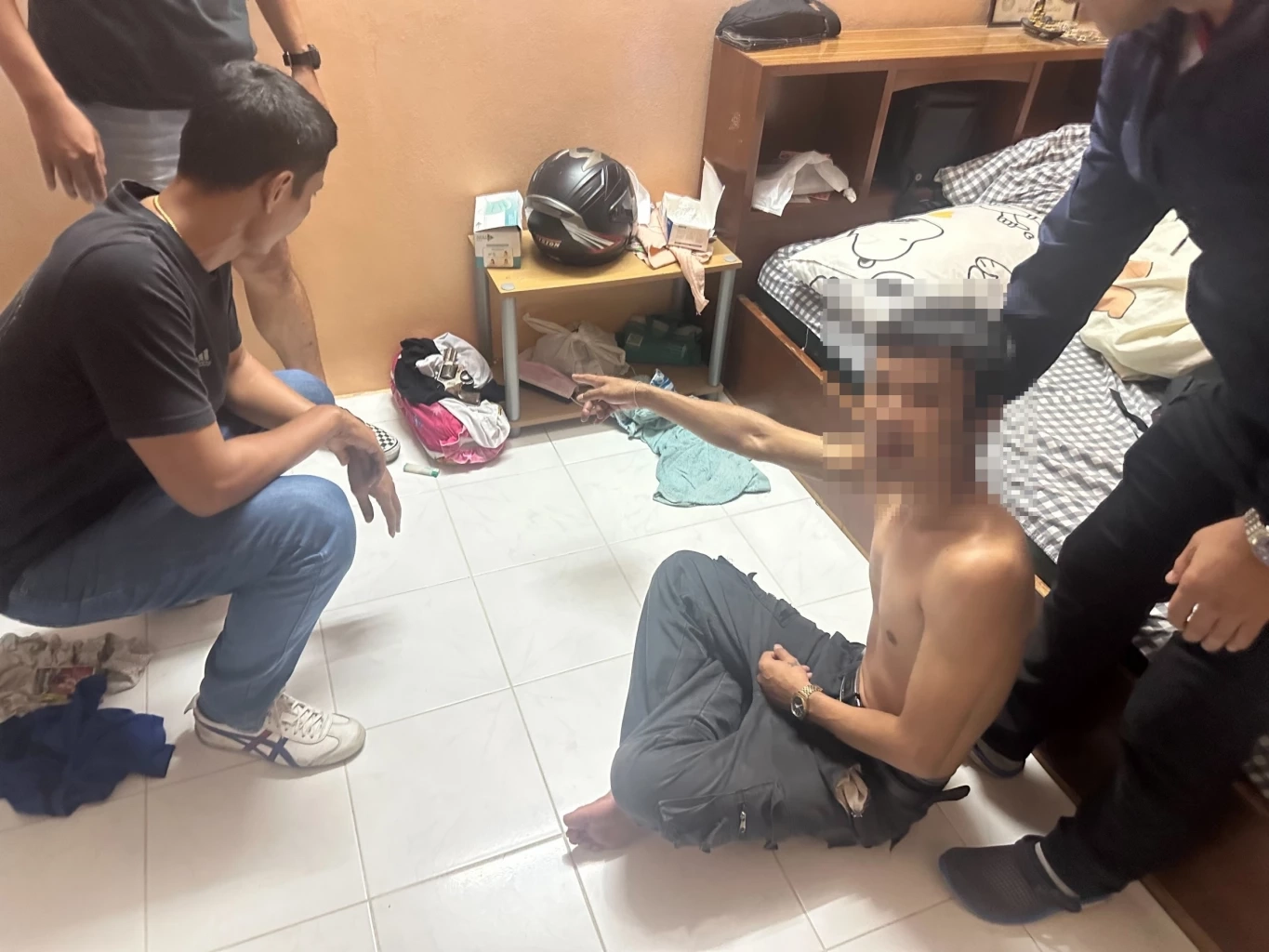 รวบหนุ่มตุ๊กตุ๊ก หึงโหด บุกยิงสาวสางแค้น ตีจาก-เตรียมหมั้นชายอื่น