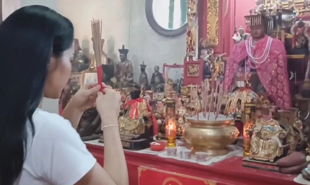 แห่ไหว้ขอพร "ศาลเจ้าแม่ม่าจ้อโป๋" เสริมสิริมงคล ช่วงเทศกาลถือศีลกินผัก