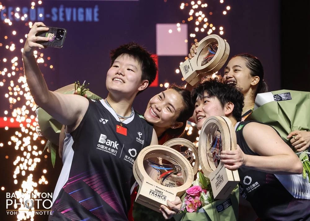 "กิ๊ฟ-วิว" พ่ายจีน 0-2 เกม คว้ารองแชมป์แบดมินตัน เฟรนช์ โอเพ่น