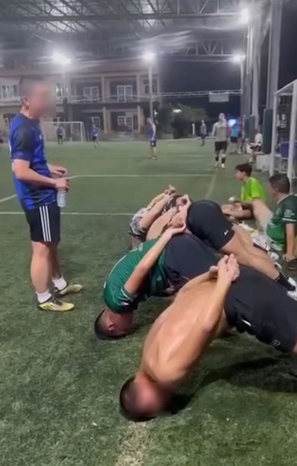 เรียก 2 ฝ่าย เคลียร์ปมสั่งหัวปักพื้น สารวัตรอ้าง แค่ทดสอบจิตใจระยะสั้น