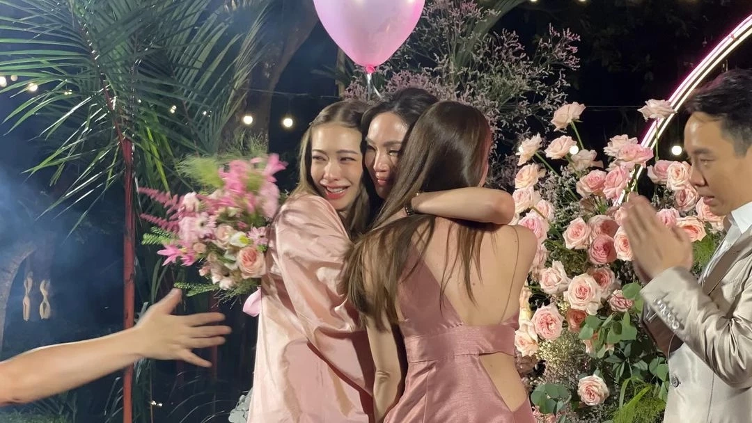 โมเมนต์หวาน "เมย์ พิชญ์นาฏ" สุดซึ้ง "ไฮโซบิ๊ก" จัดใหญ่เซอร์ไพรส์ขอแต่งงาน